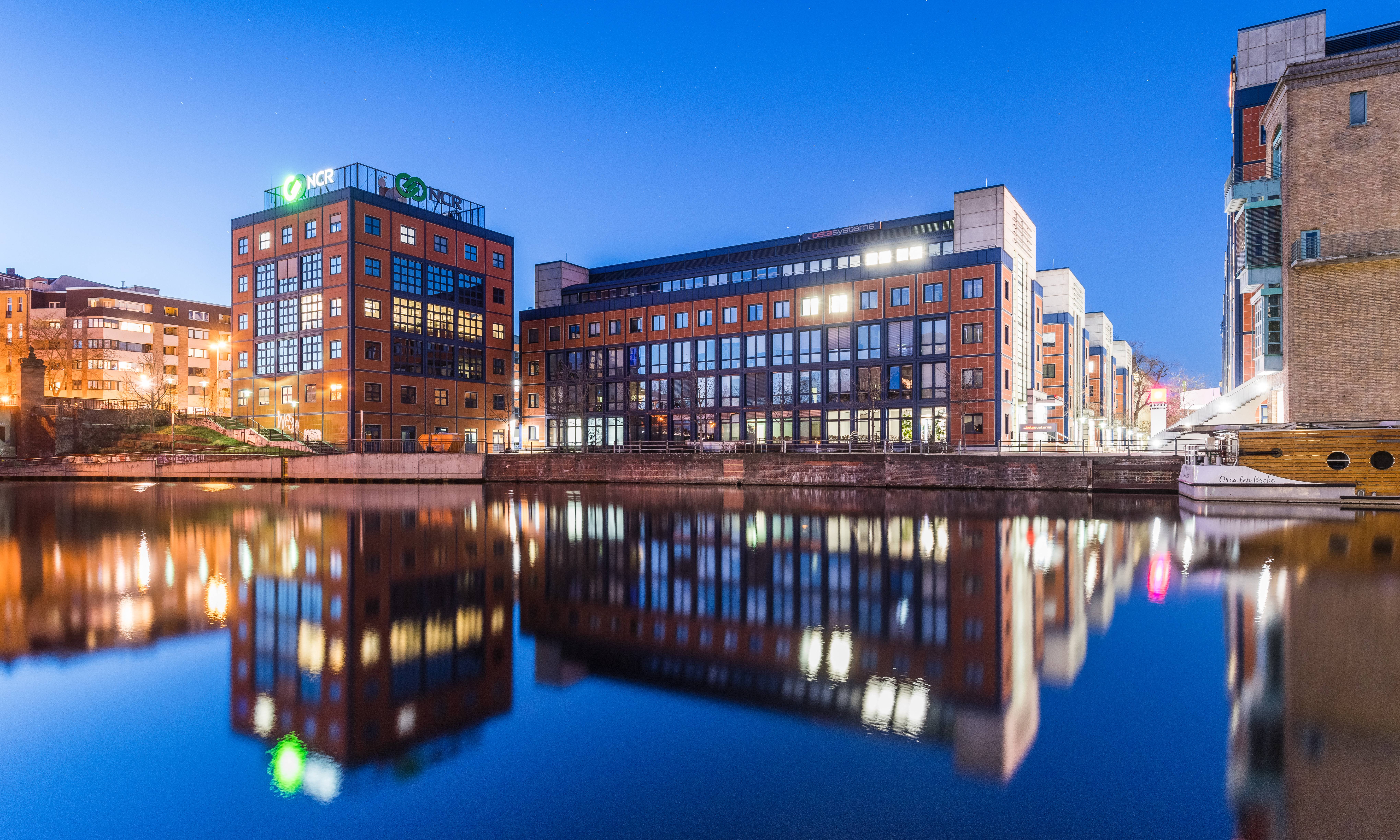 Focus Teleport office complex, Berlin